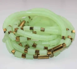 Alternative view of Baya Binta shine