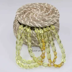 Alternative view of Baya Vega jaune