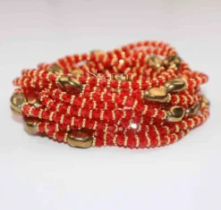 Alternative view of Baya Ava rouge